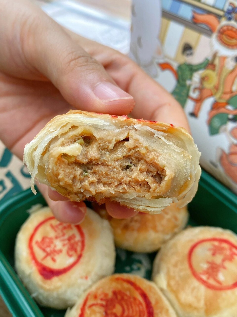 99泸溪河一定要吃的鲜肉月饼7515太惊艳了01 我买的早上刚