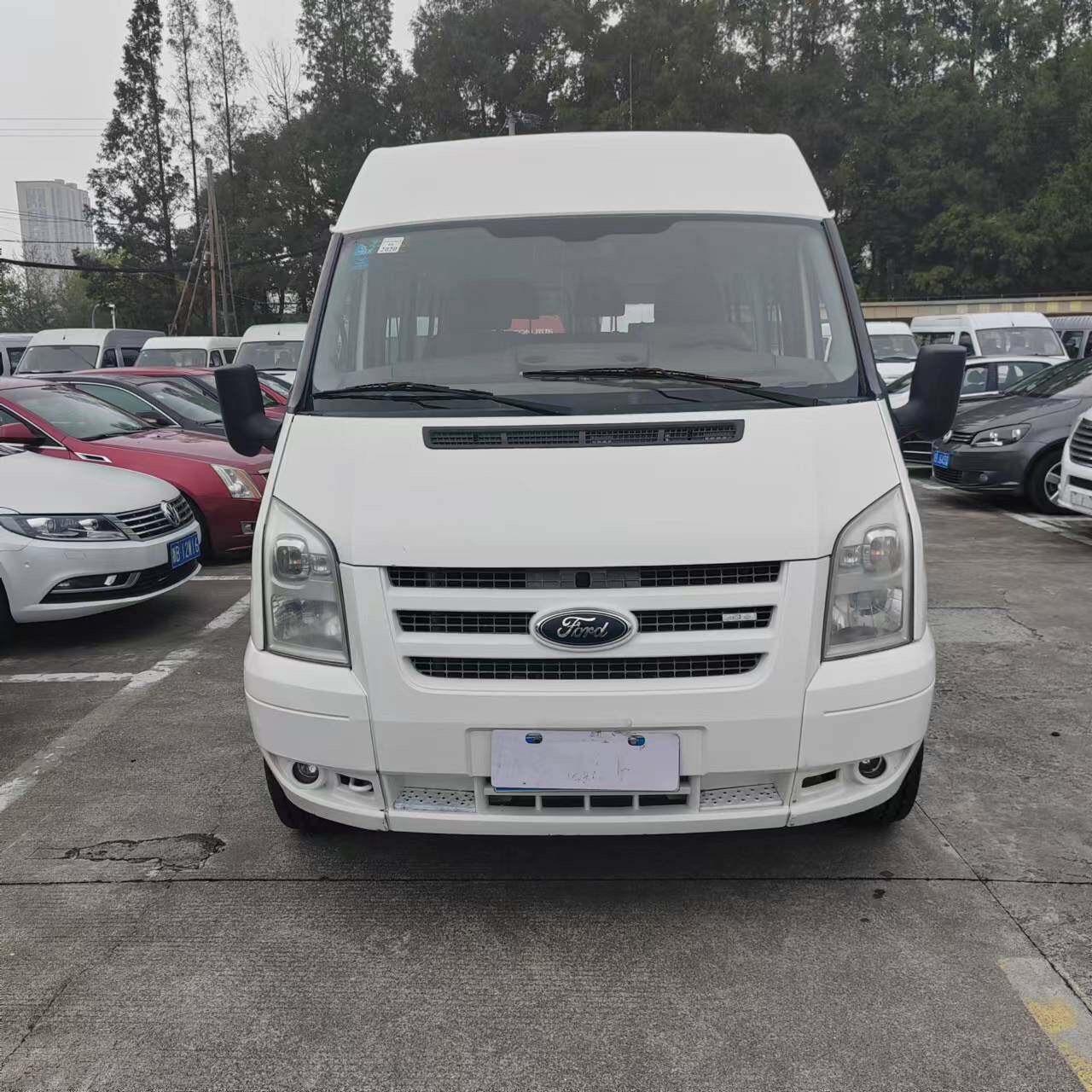 56万元2017年04月 首次上牌 面包车 车辆车型 - 排放标准 柴油 燃油