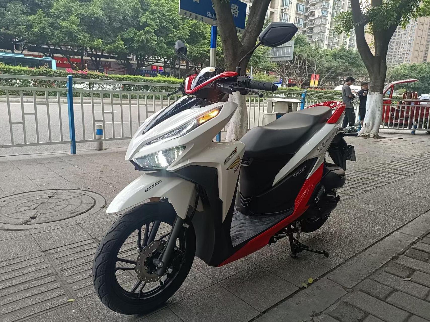 到一台23年4月上户的金城劲力踏板125.