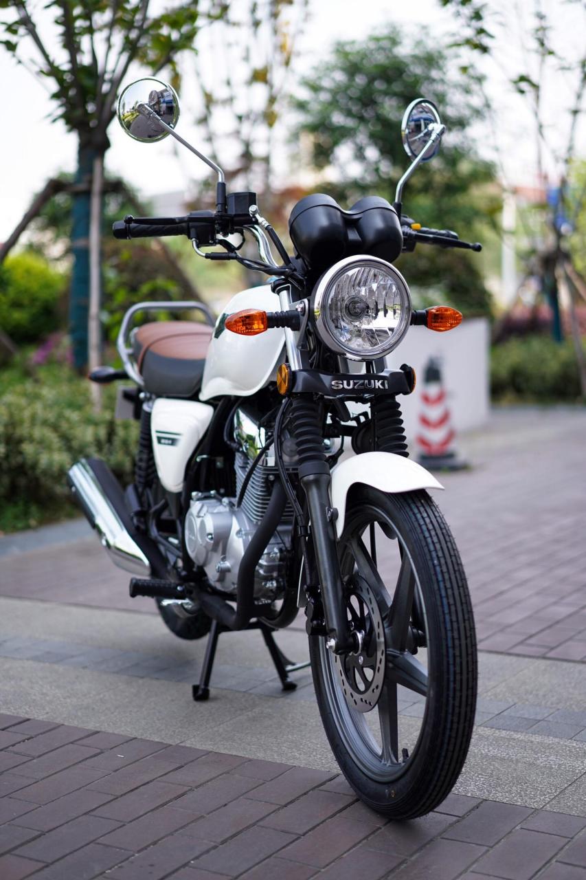 改装潜力很大哦#铃木酷飚150 #复古摩托车 #cb190tr #雅马哈gt150