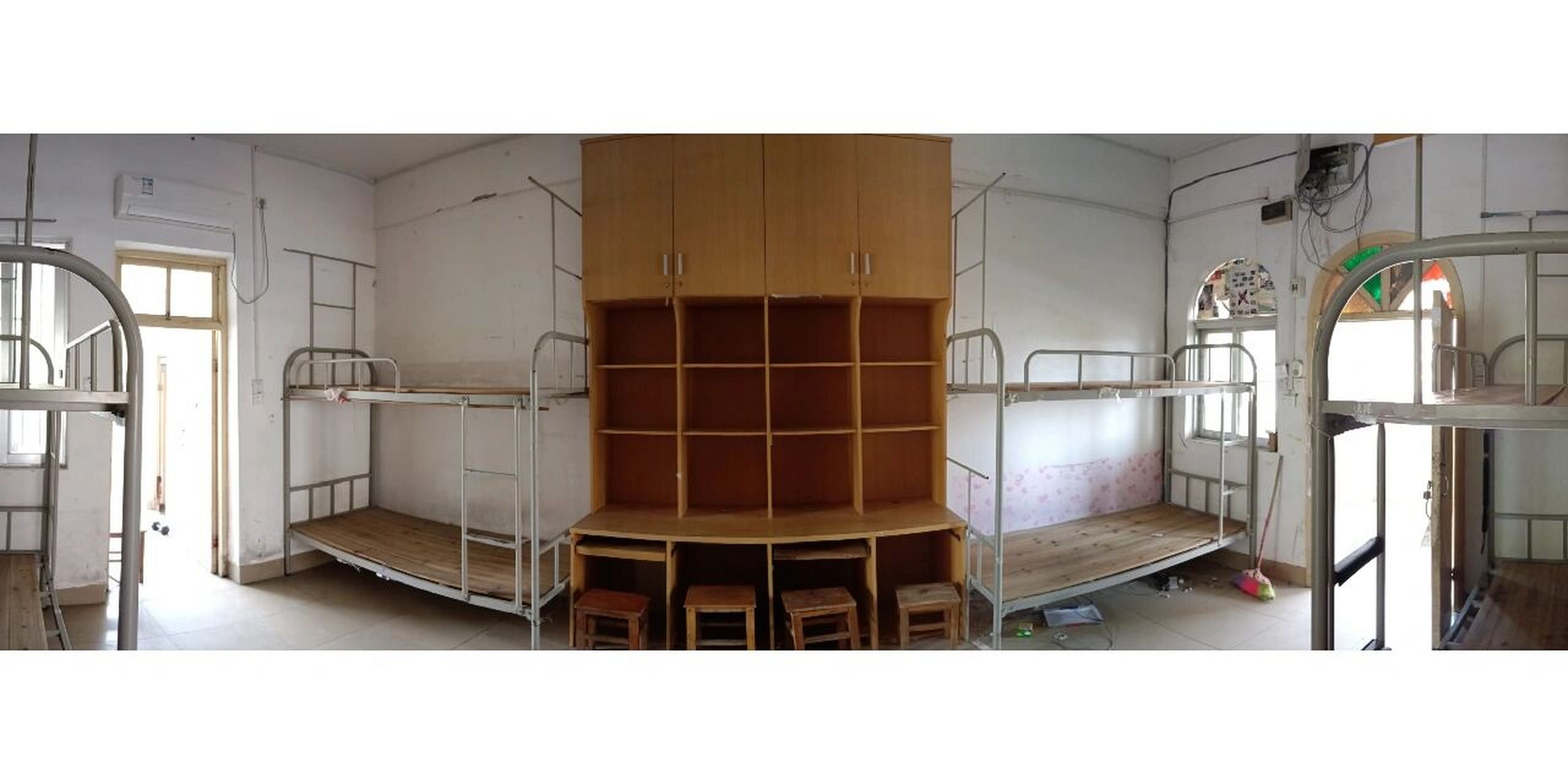 梧州学院寝室图片