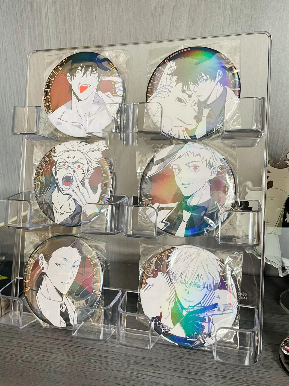 75mm大吧唧展示架平替版20r不到 这个架子本来是前台放名片的,无意中