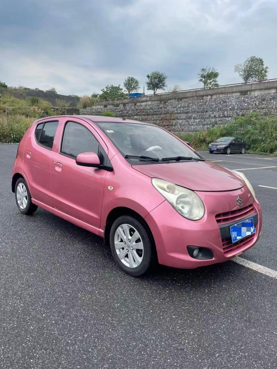 11年5月极品铃木奥拓,6万公里,摩托车油耗,除了省油还是省油,价格便宜