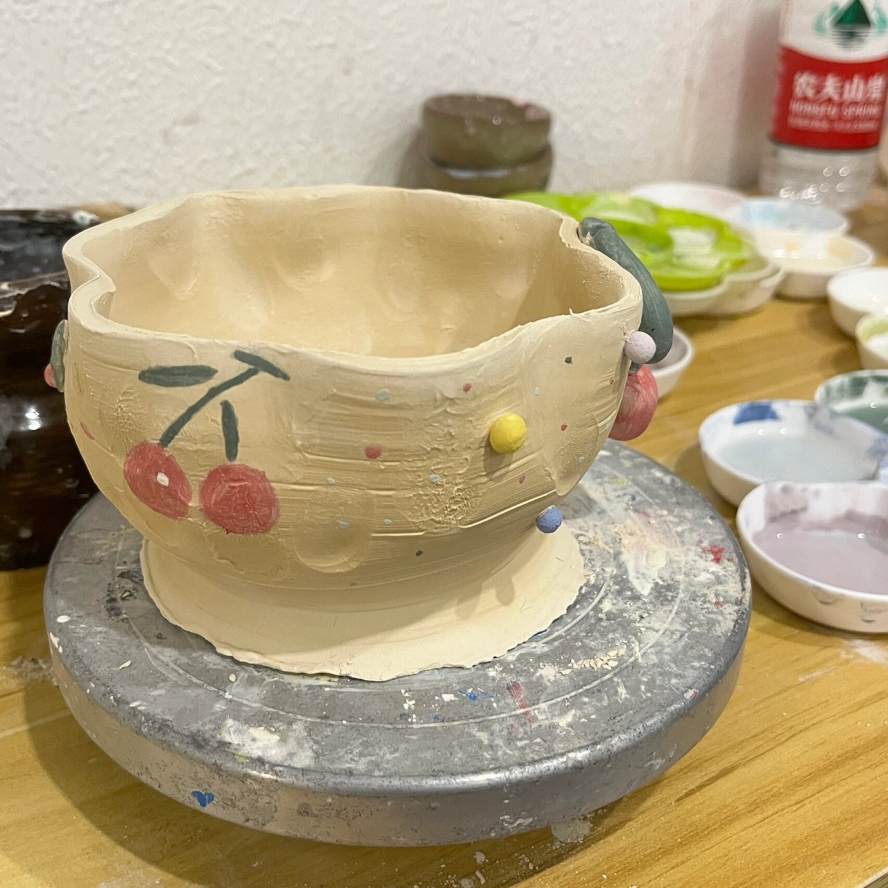 自制diy陶艺～|手工碗 陶艺初次体验感非常不错 捏陶泥的时候真的很