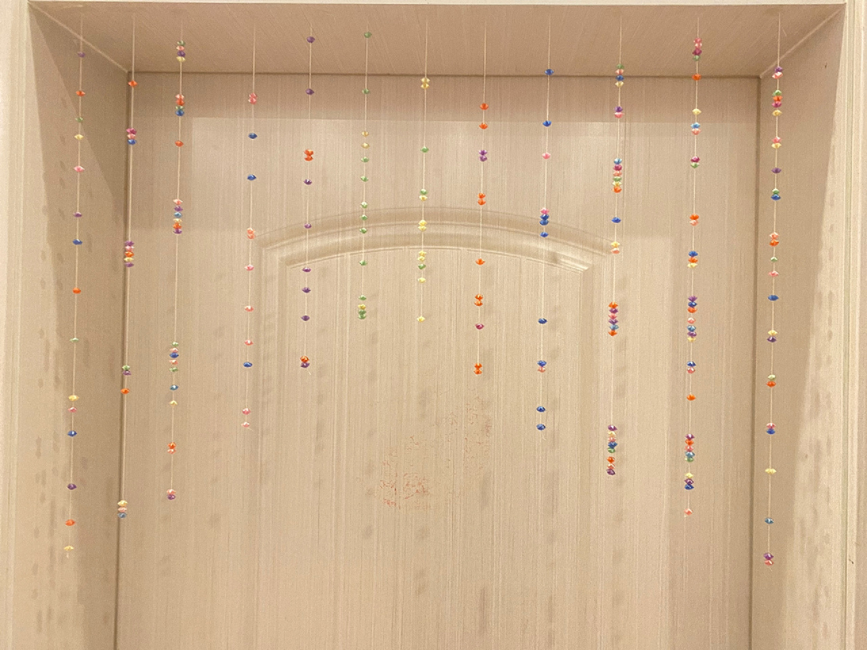 折叠星星当门帘78 网上看门帘都太贵了,自己用以前折的星星用来当