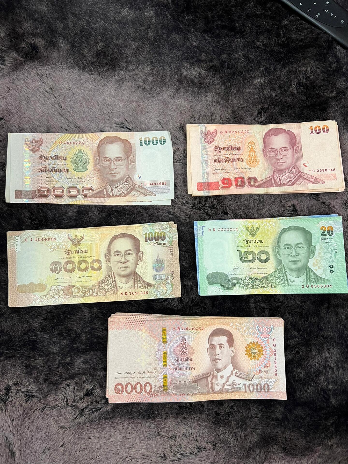 现在旧版泰铢还能用吗