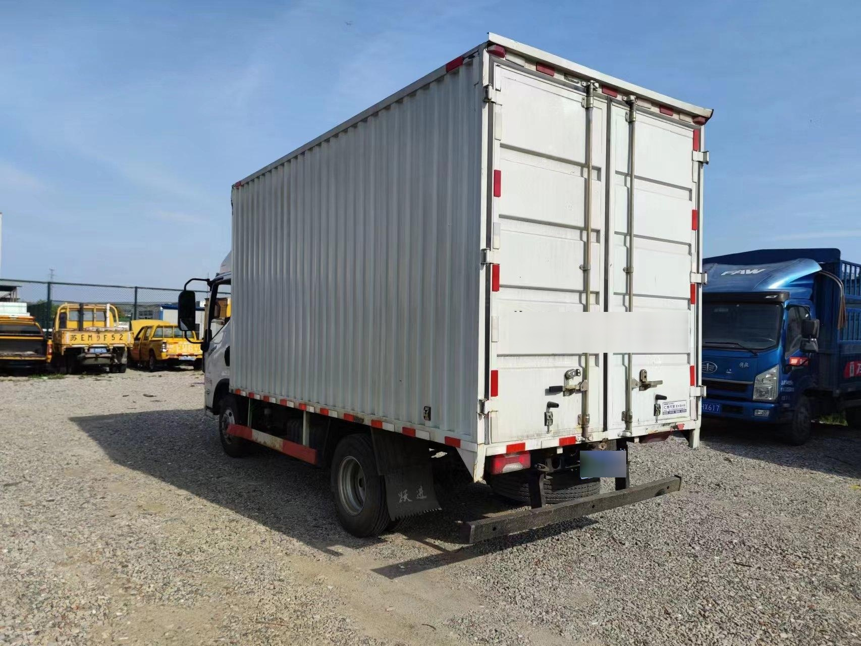 自动挡4米2厢式货车出租.22年9月跃进自动寄租 内部尺寸:4.2×2.