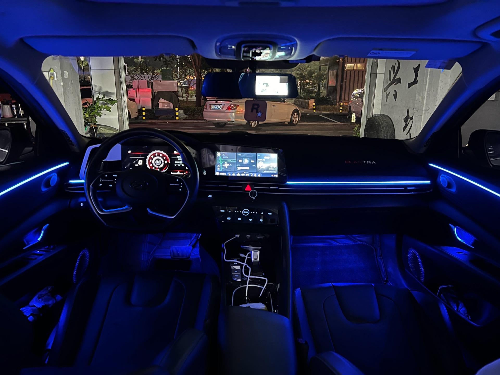 现代伊兰特 全彩氛围灯 效果图