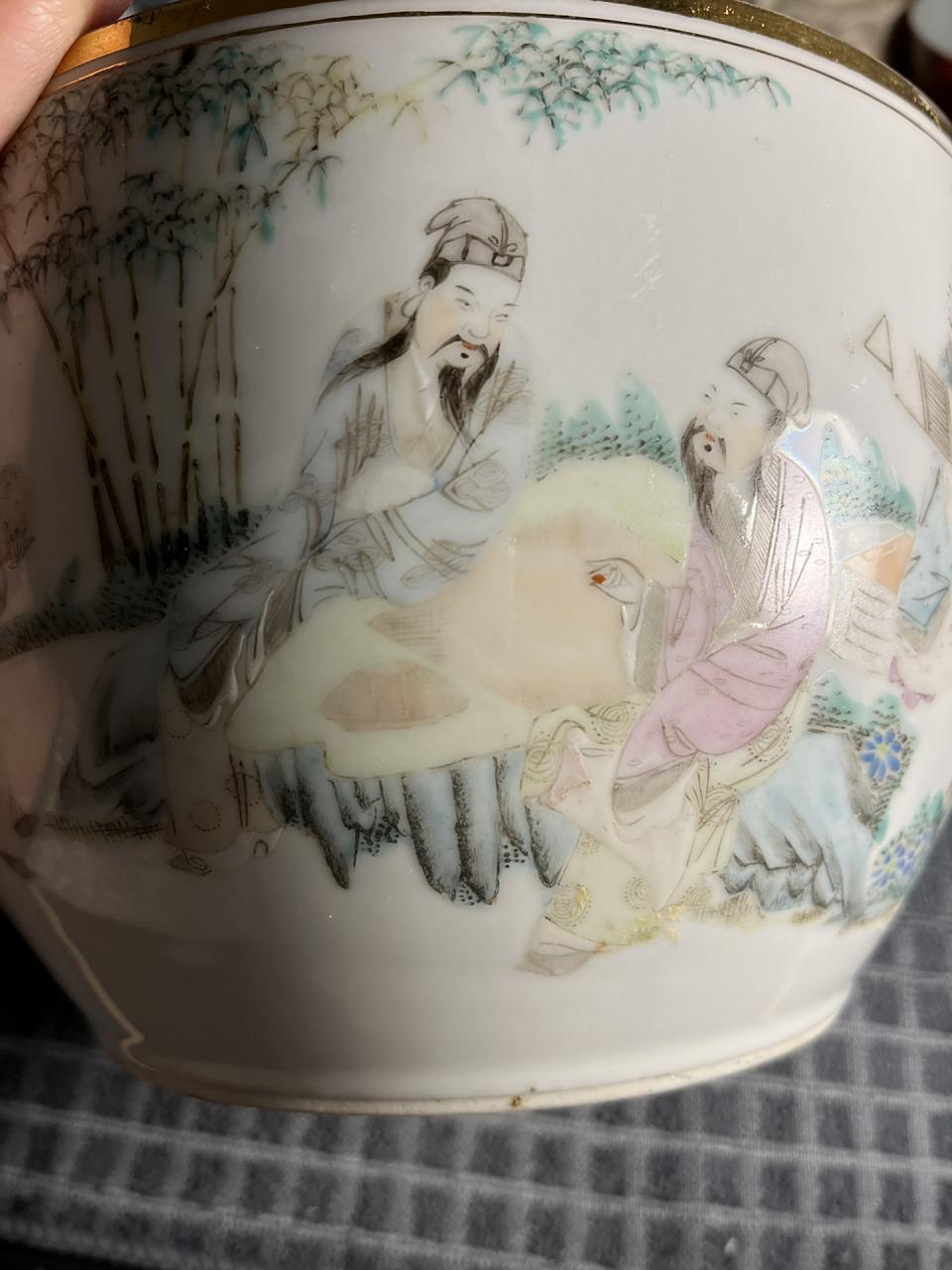 罗仲林民国精品 就如我发的那对花盆,好东西只要好好拍照片就够了.