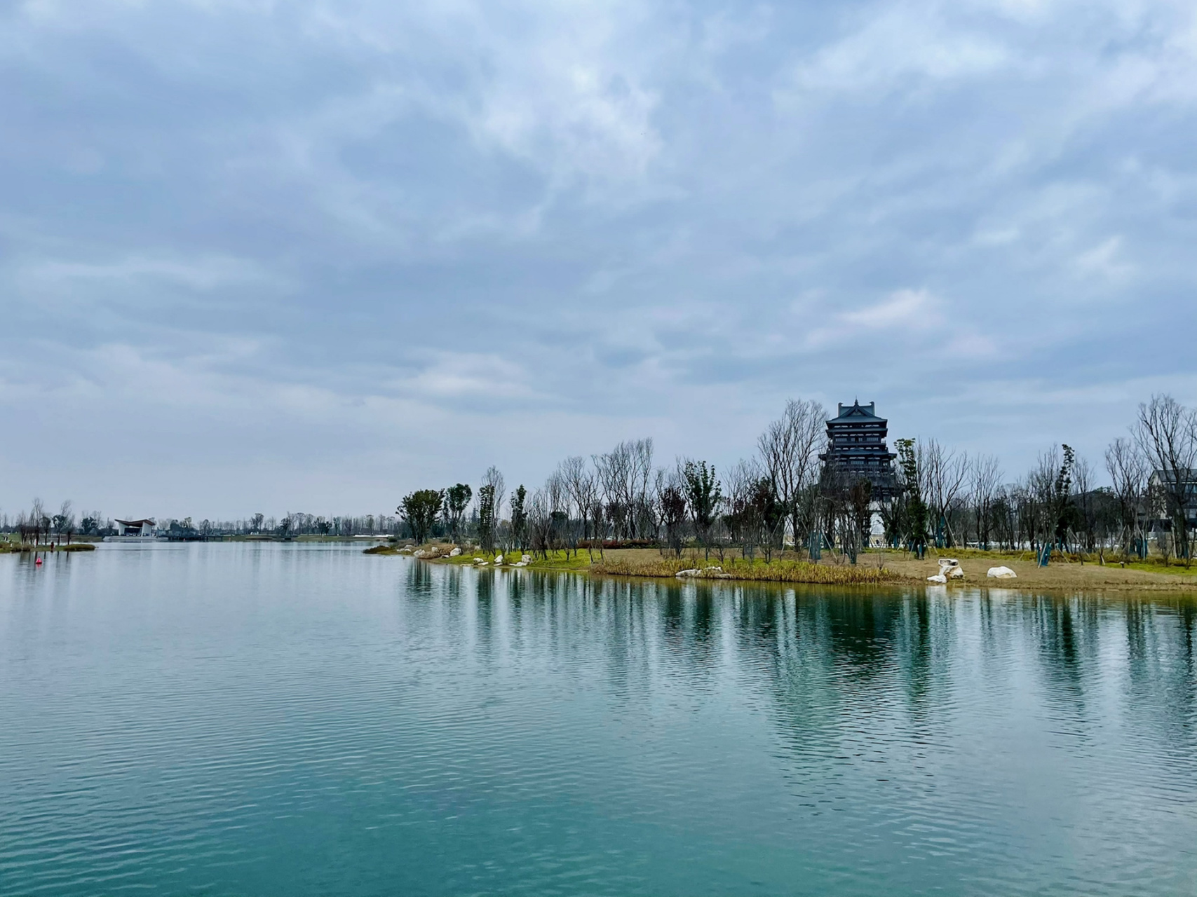 6015成都宝藏打卡公园7415东安湖 成都龙泉驿区东安湖,有着"