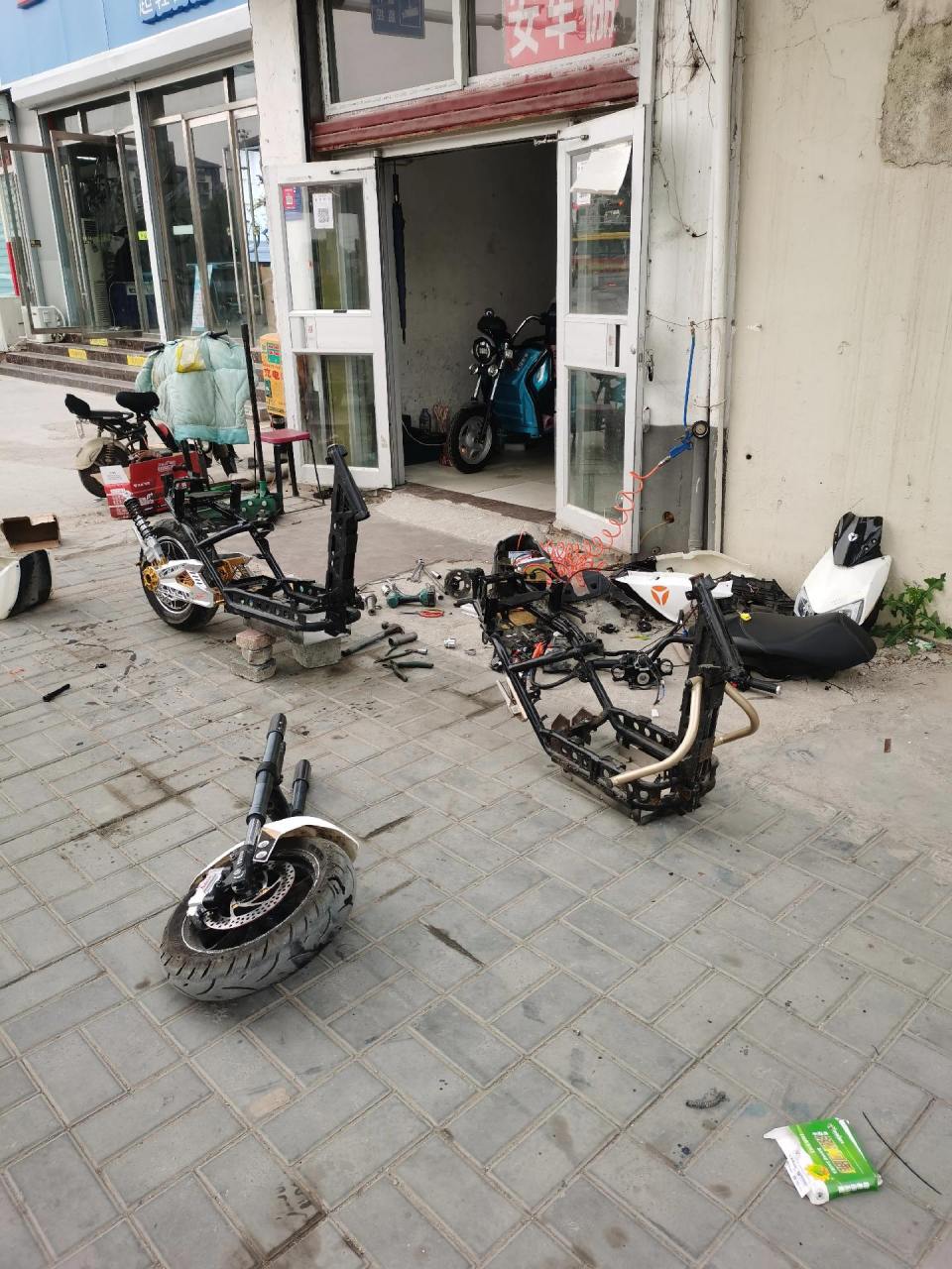 雅迪x5更换整车车架.雅迪x5更换整车车架,感谢支持