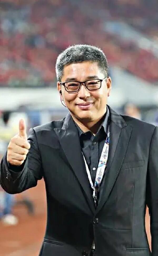 解说 刘建宏,1968年生于河北石家庄,是中国内地男主持人,同时是央视