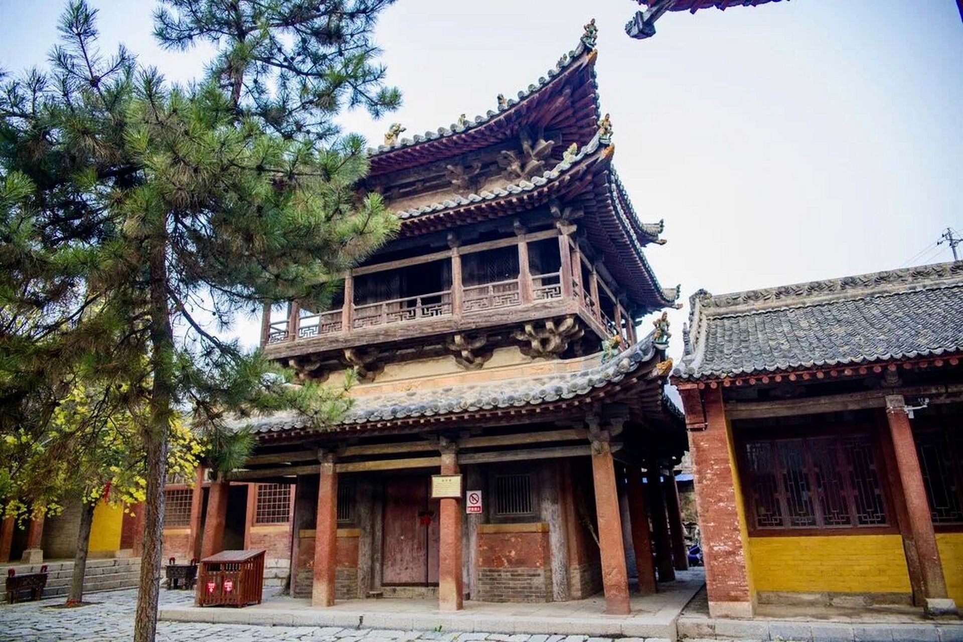 山西古建,宋金最美梳妆楼,陵川西溪二仙庙 陵川西溪二仙庙,位于晋城市