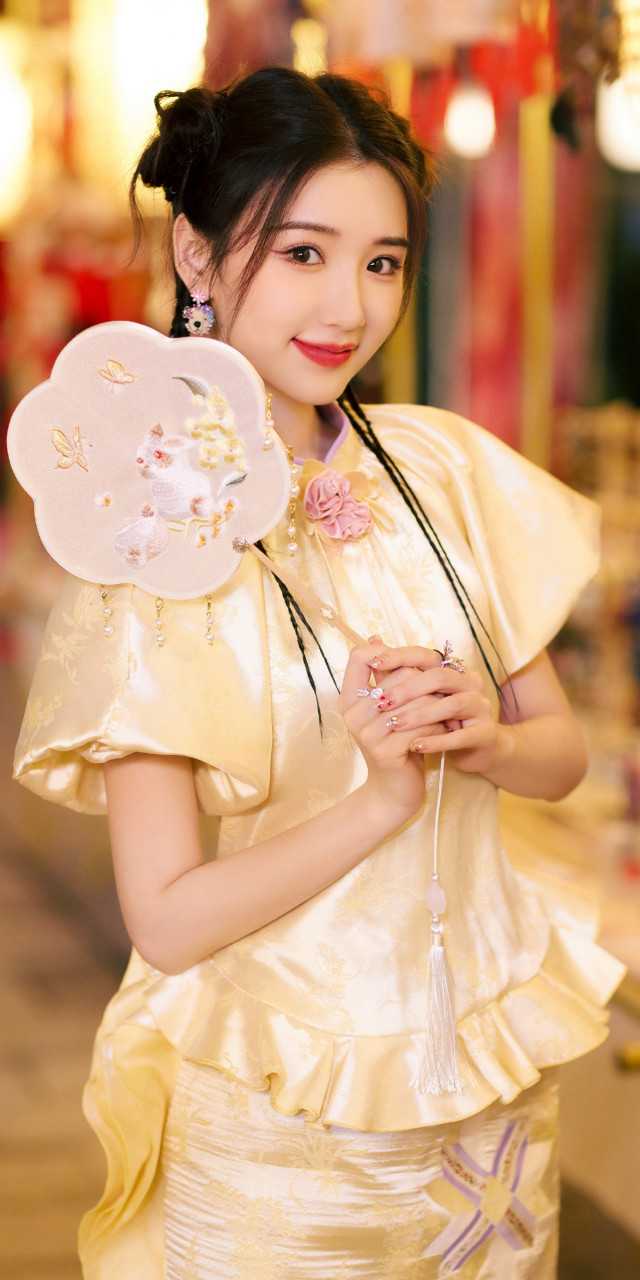 毛晓彤古风甜美穿搭写真壁纸