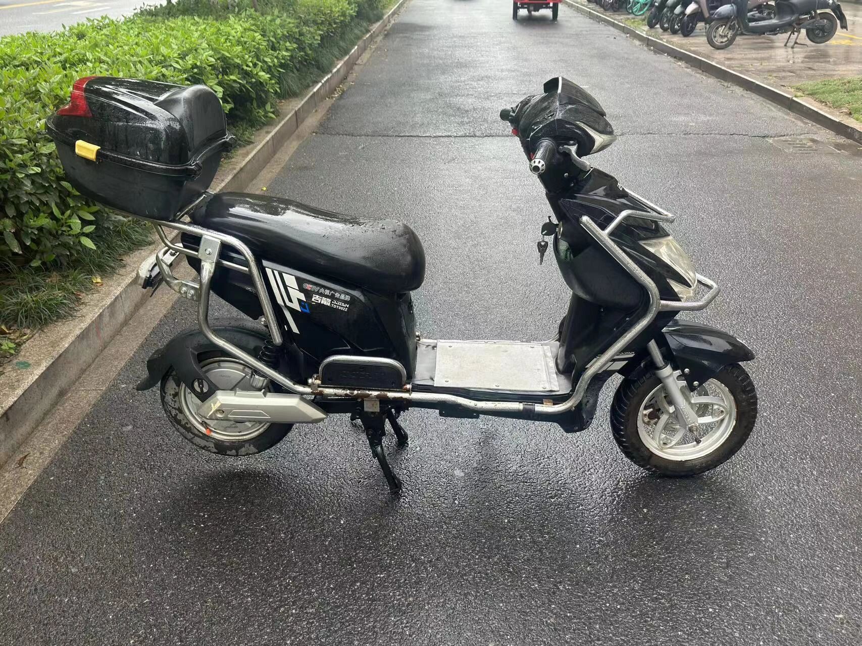 吉箭小力鹰新国标电动车 吉箭小力鹰款新国标电动车,外卖首选,日常