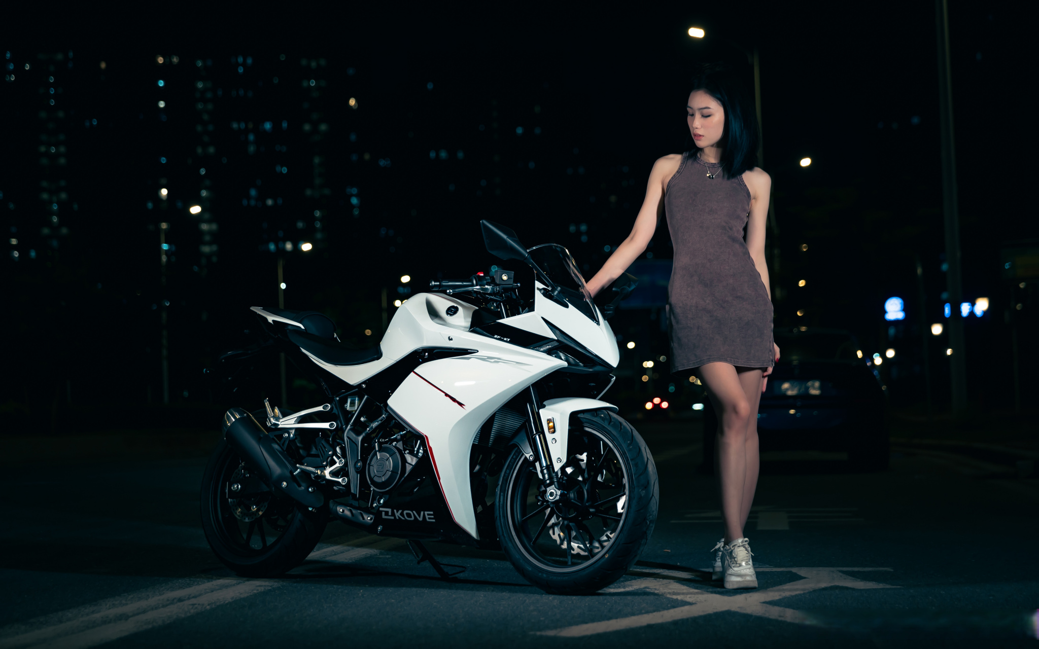 摩托车# #媒体人日常# #凯越250rr#   明天同样这个时候上模特图!