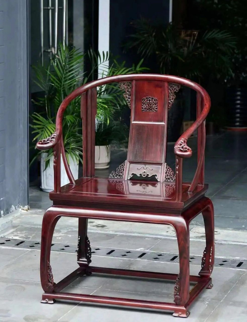 95不同材质的红木家具,保养方法各不相同 红木家具的保养,因木材的