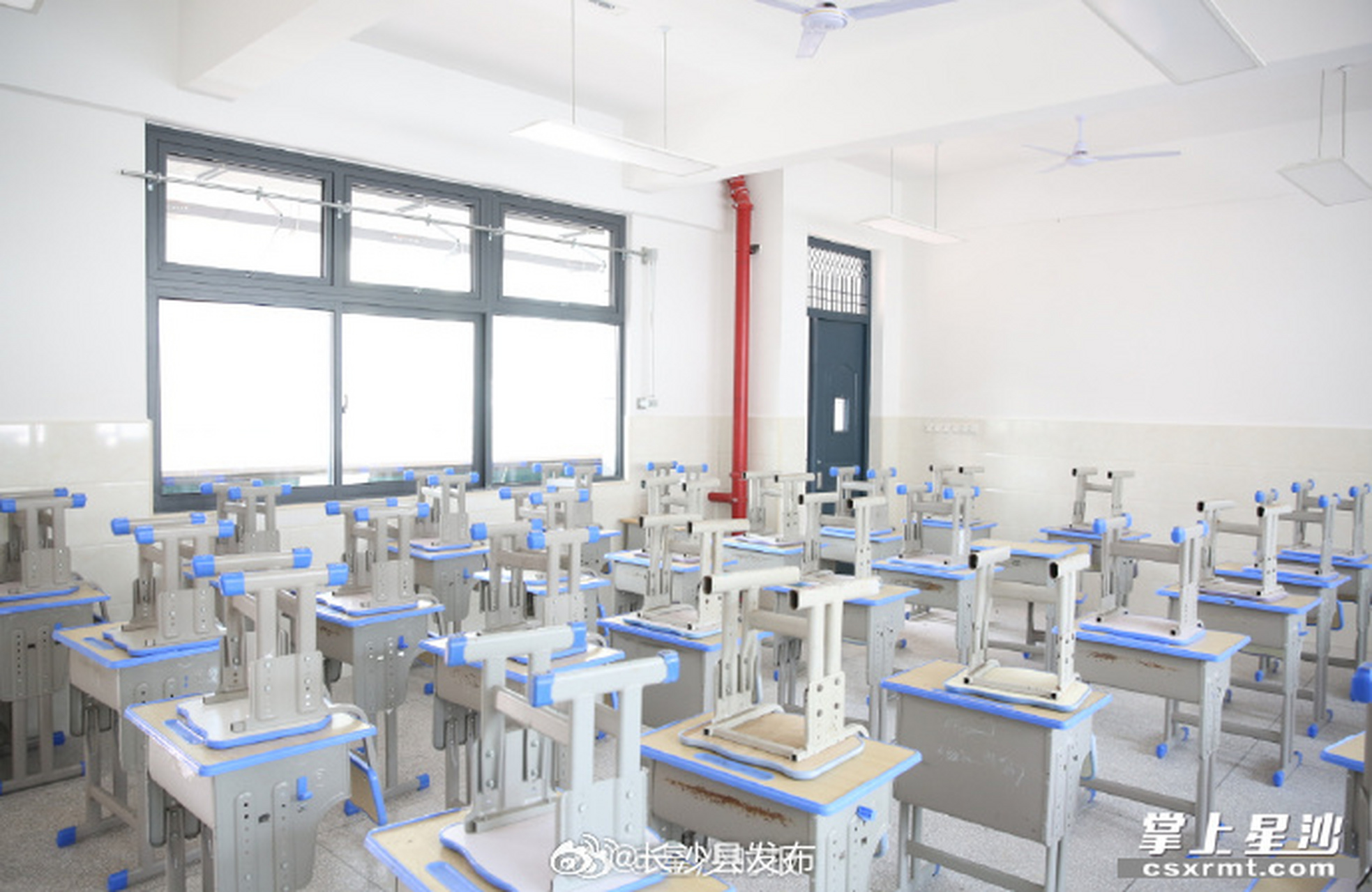 【#星沙中学改扩建项目今秋投用# 】目前,学校进行硬件快速更新,加速