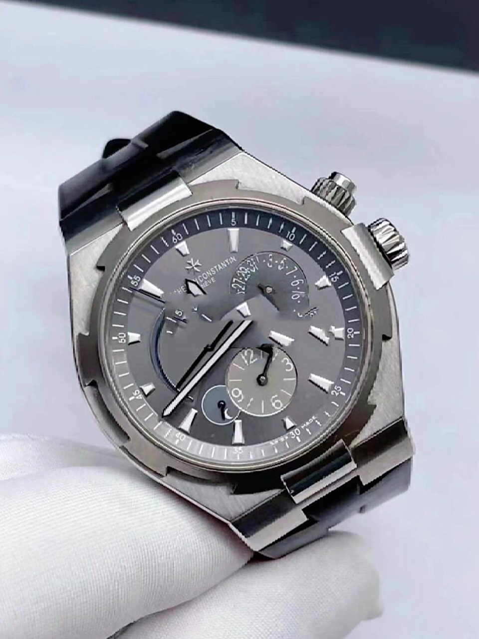 今日手表/106200÷只江诗丹顿 江诗丹顿纵横四海47450/000w-9511系列