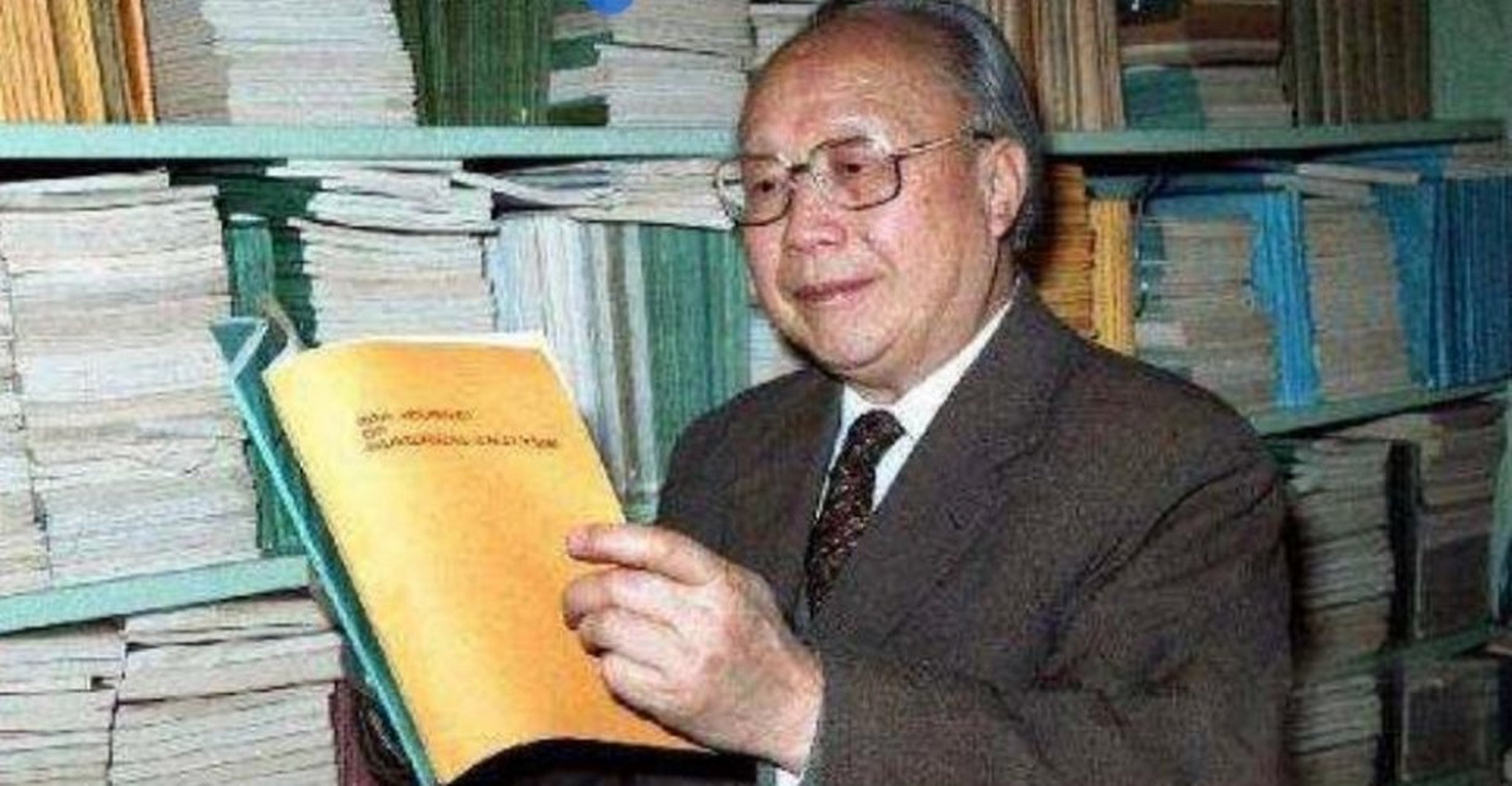 钱伟长学院图片