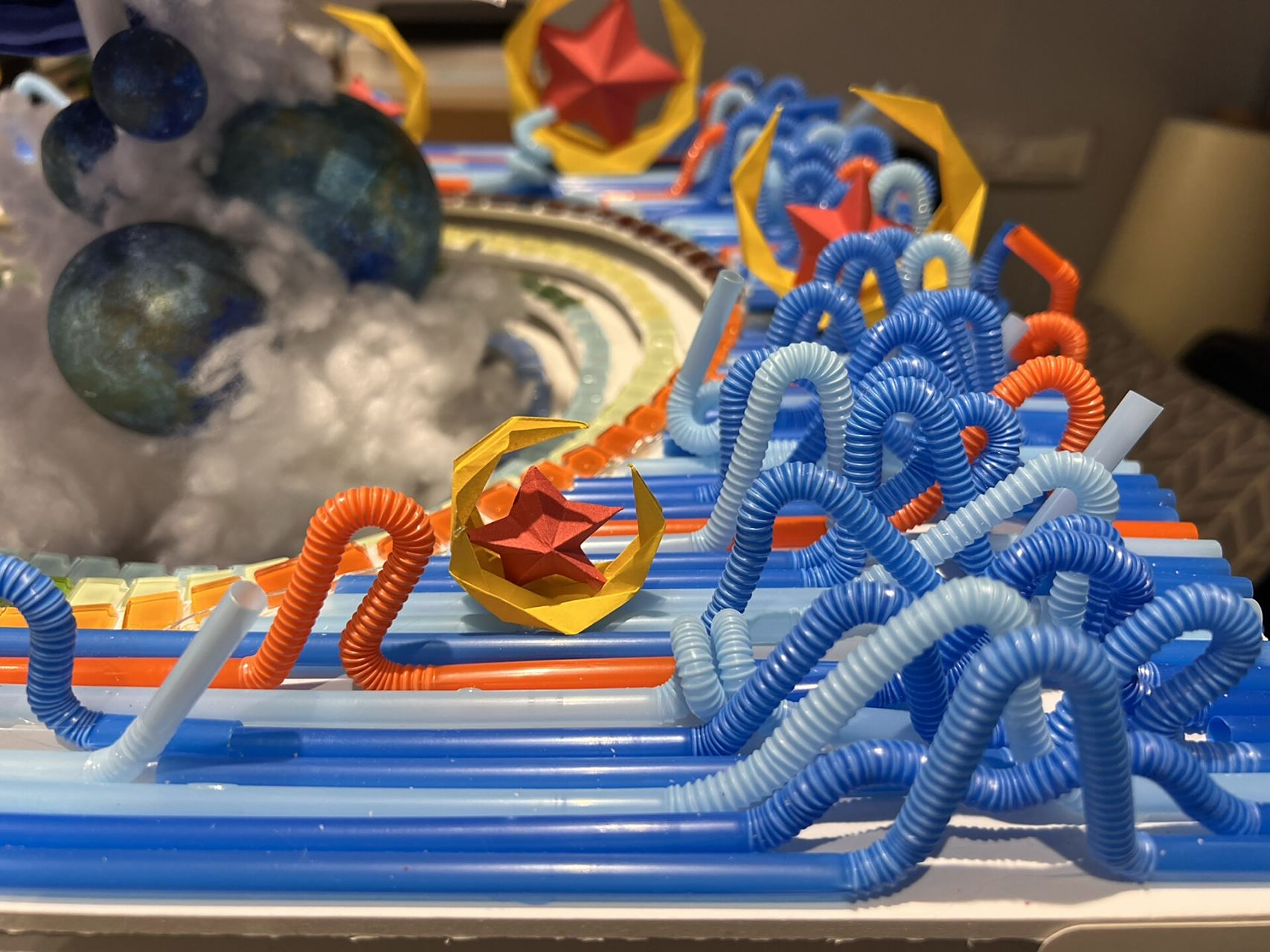 校艺术节立体造型一等奖细节图 上一篇发了一个和儿子一起做的立体