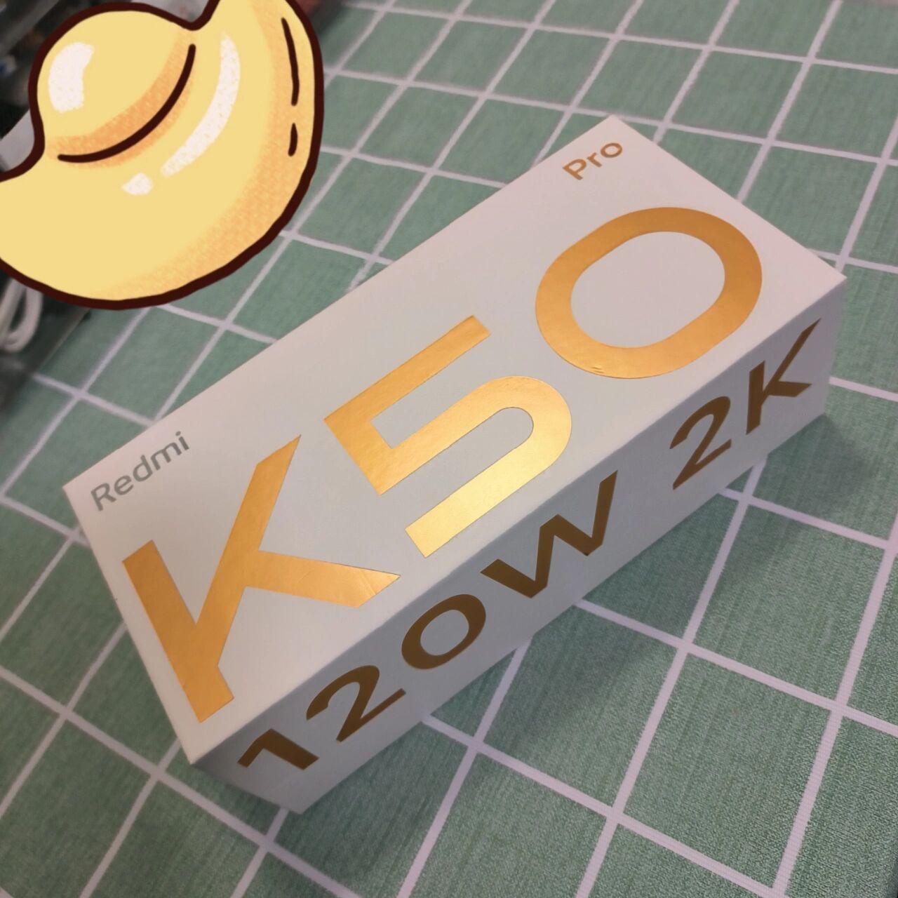 红米k50 pro 颜色是墨羽 已经入手一周啦 有什么问题可以来问我～主页