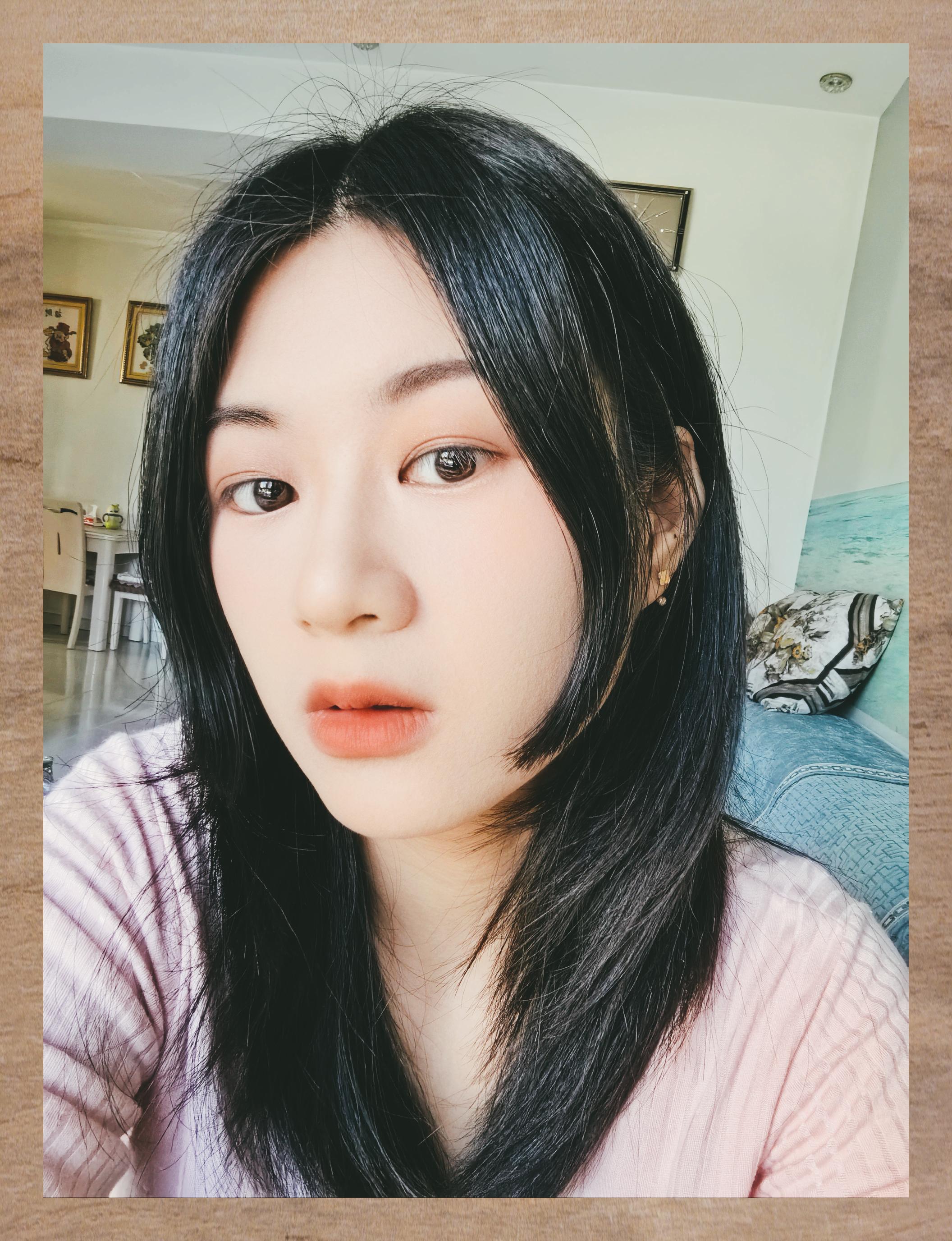 肤色或属黄三白类型