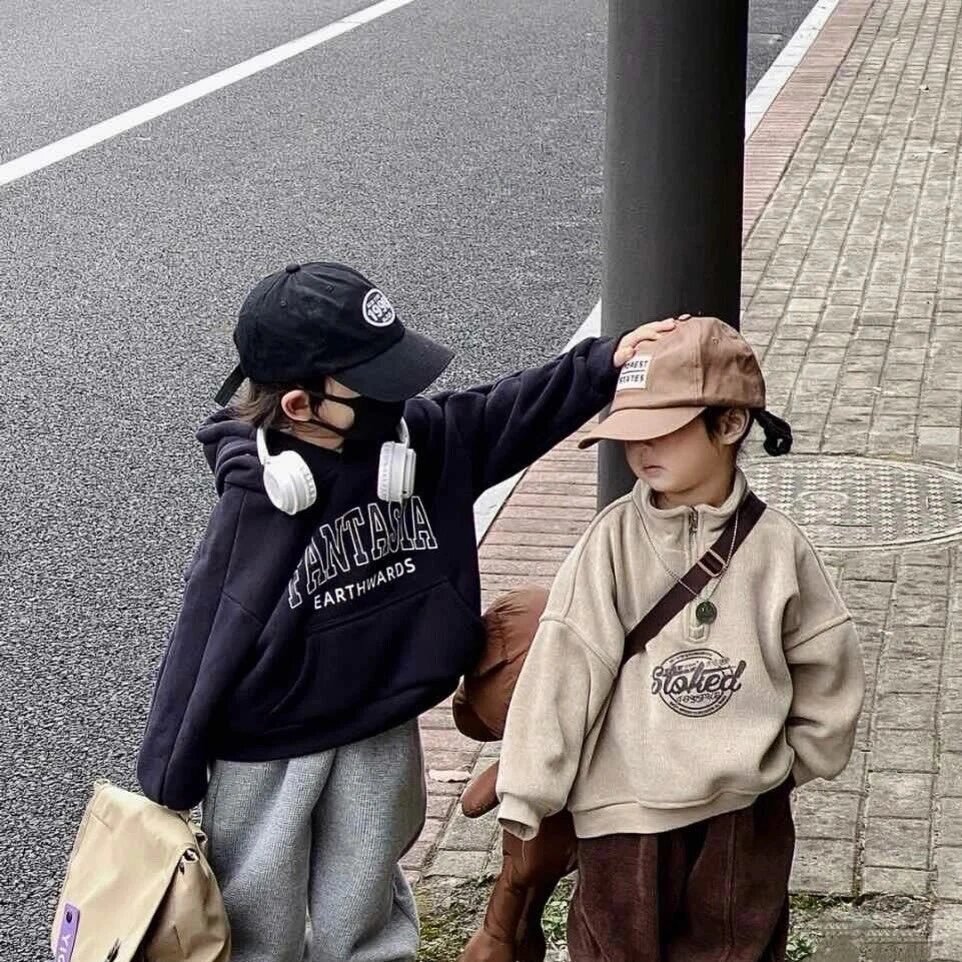 情侣头像一男一女各一张
