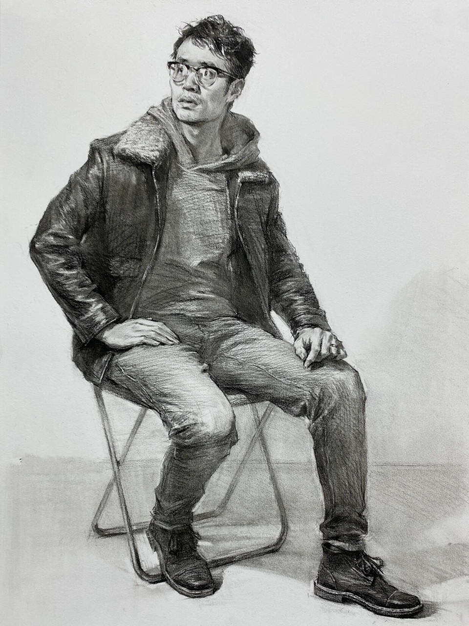 1.5小时四开男青年素描全身像示范及步骤图