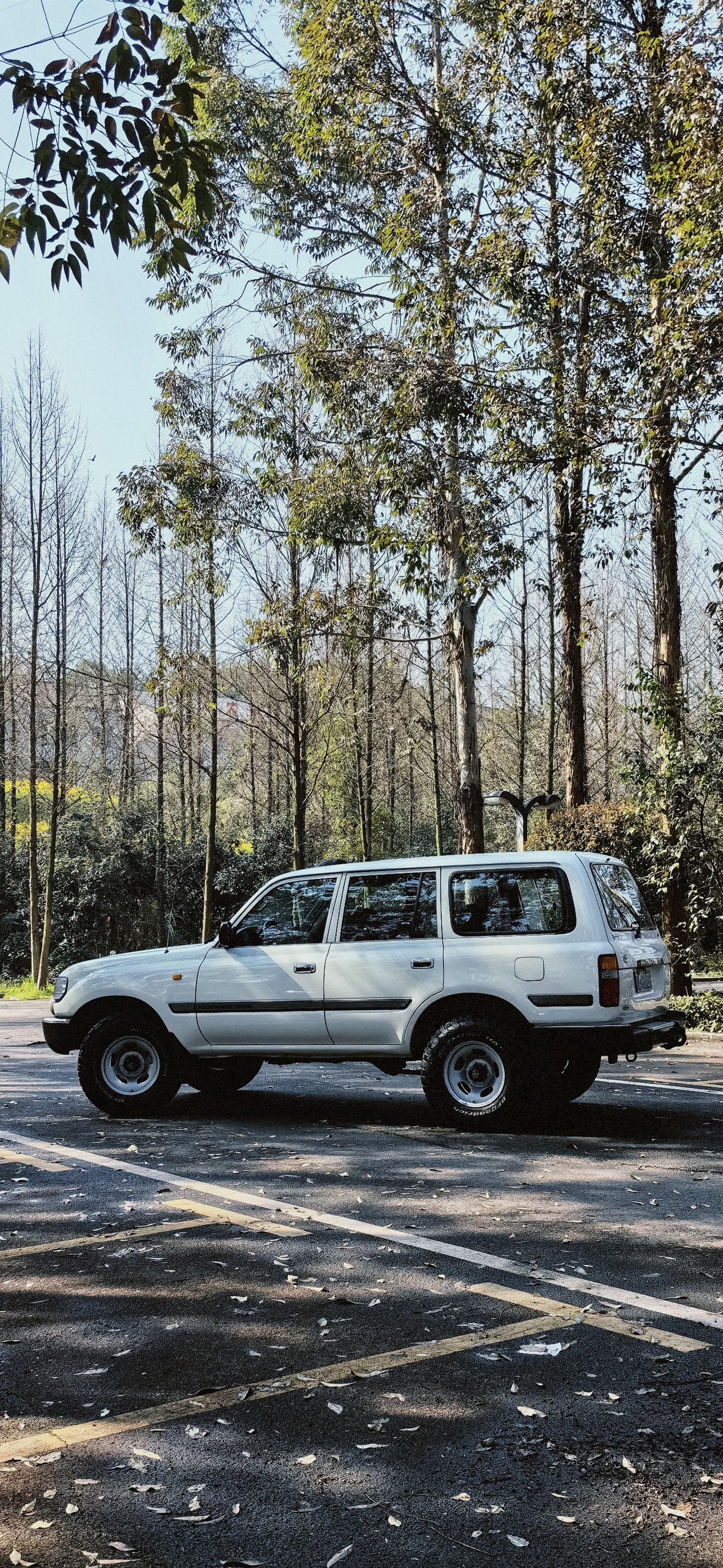 一代经典 97年丰田陆地巡洋舰lc80
