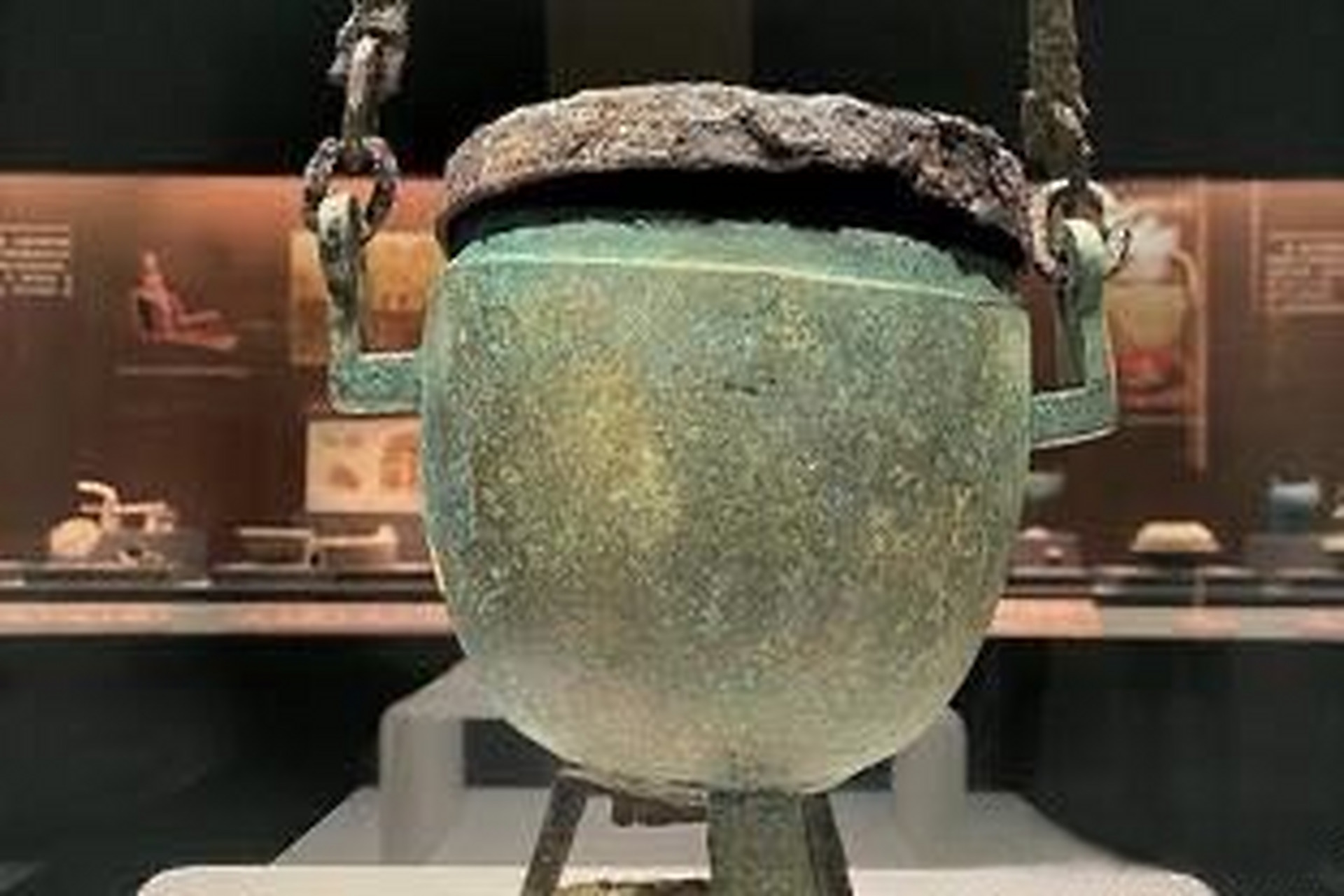 《辽博三燕展:北燕"王爷"冯素弗墓出土文物》五"燕"最先建立的是慕容