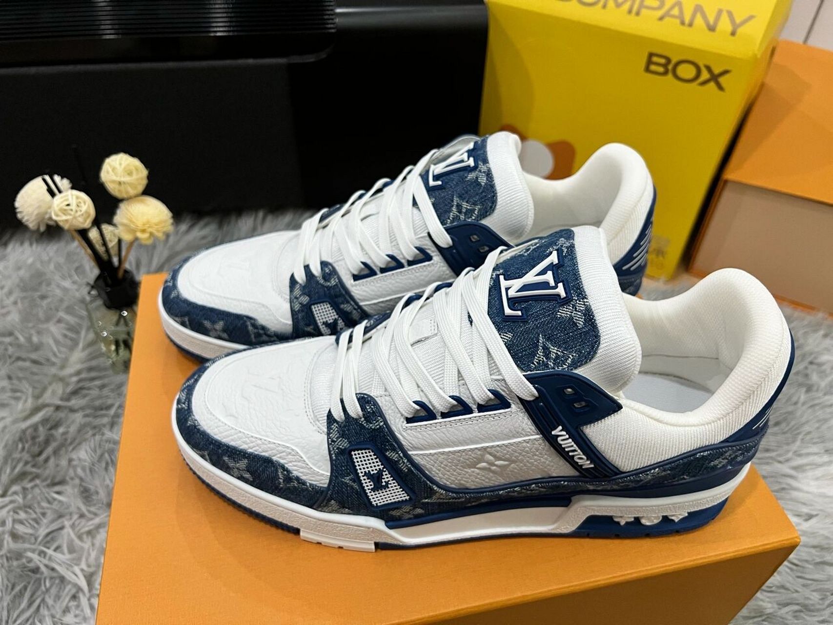 路易威登2022ss男鞋开箱分享 | 极限二选一 【lv trainer】2022全新