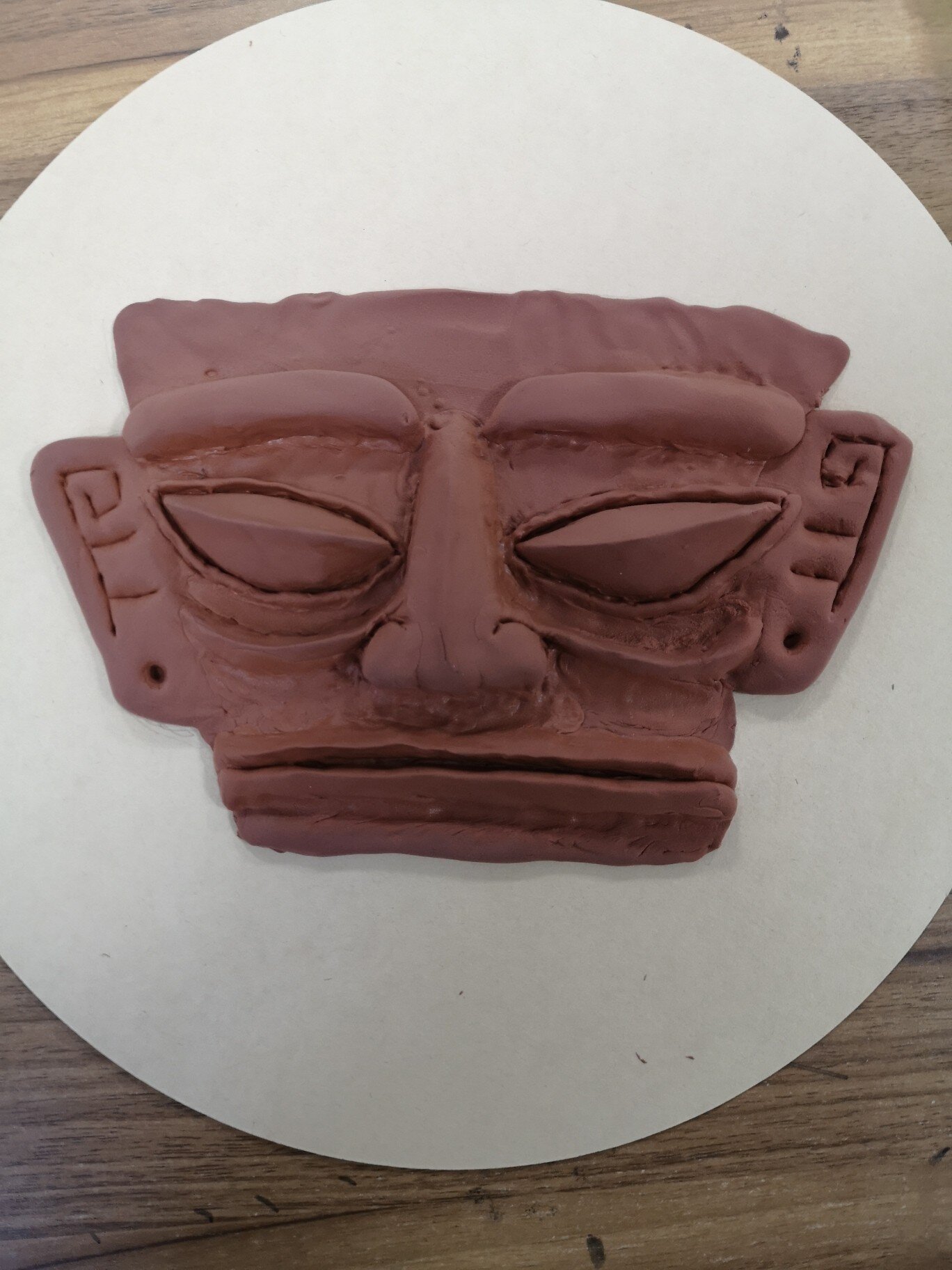 儿童手工制作课——三星堆面具 黏土加水粉颜料