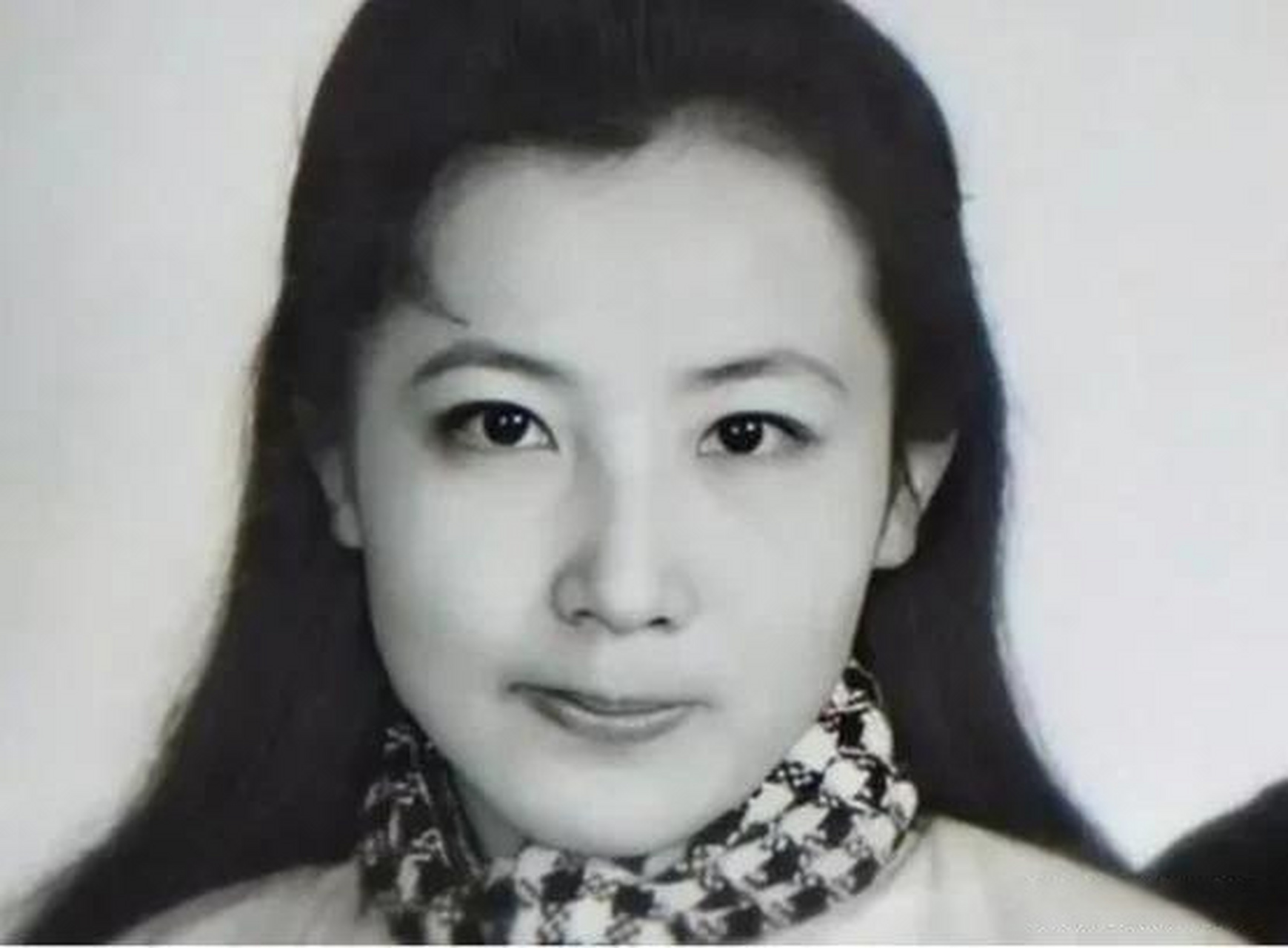 小本是不是死了图片