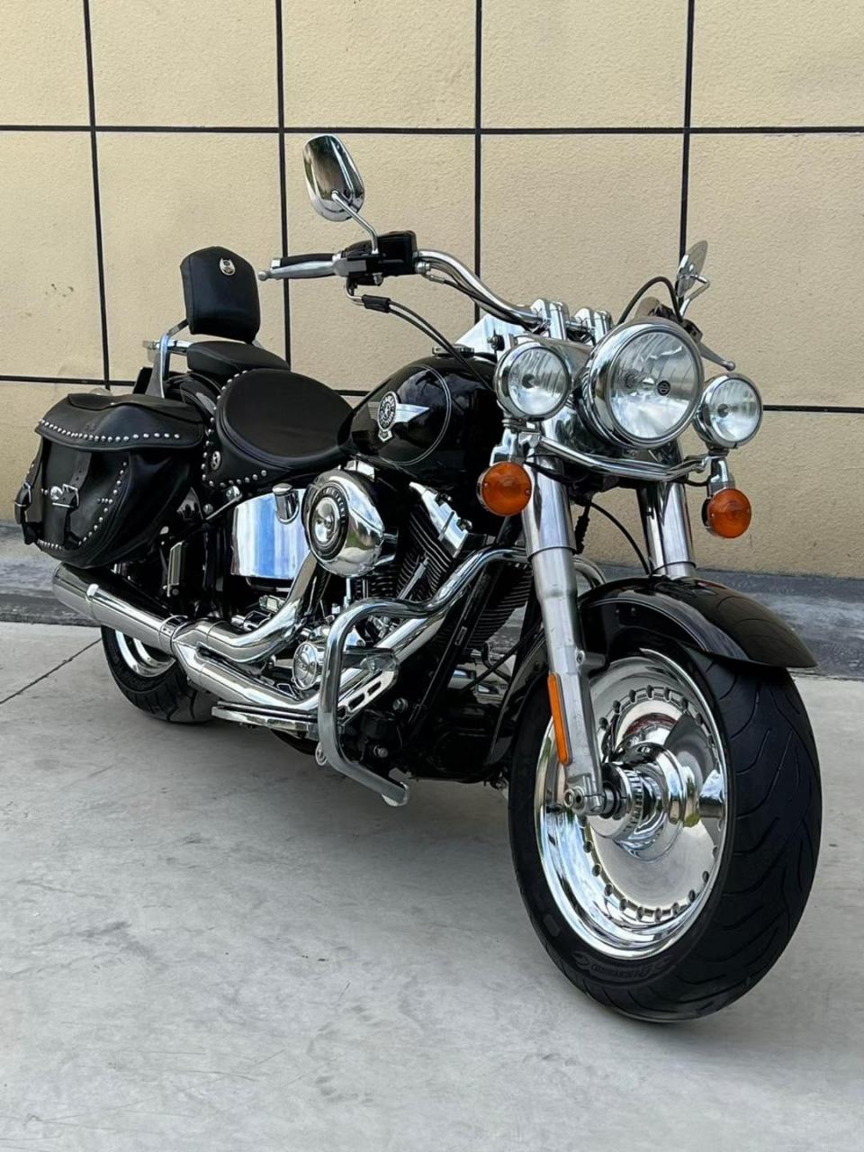 哈雷摩托车太子款,49800元.