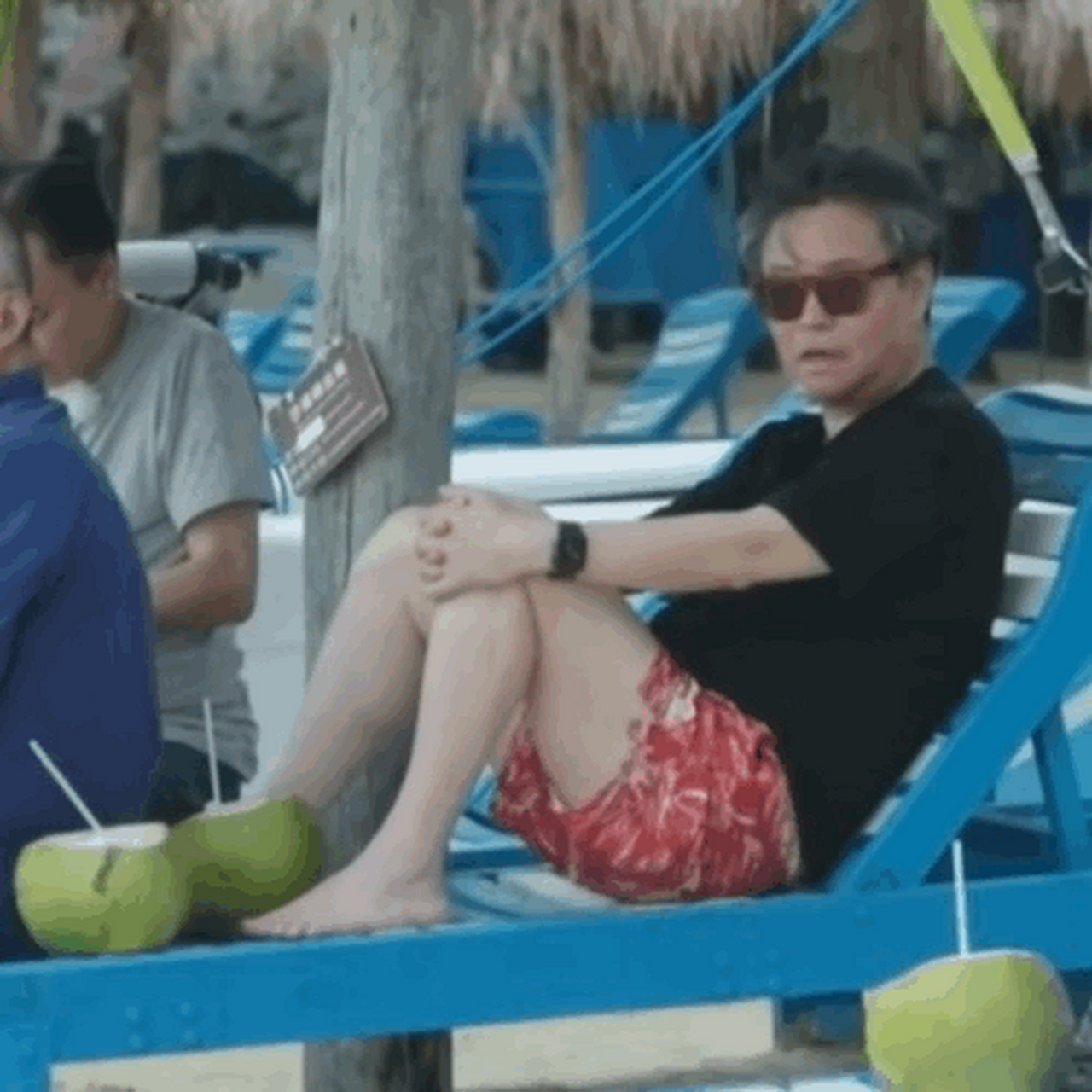 不过余华接受节目组采访时候表示这季听取了苏童建议,会将花裤衩和