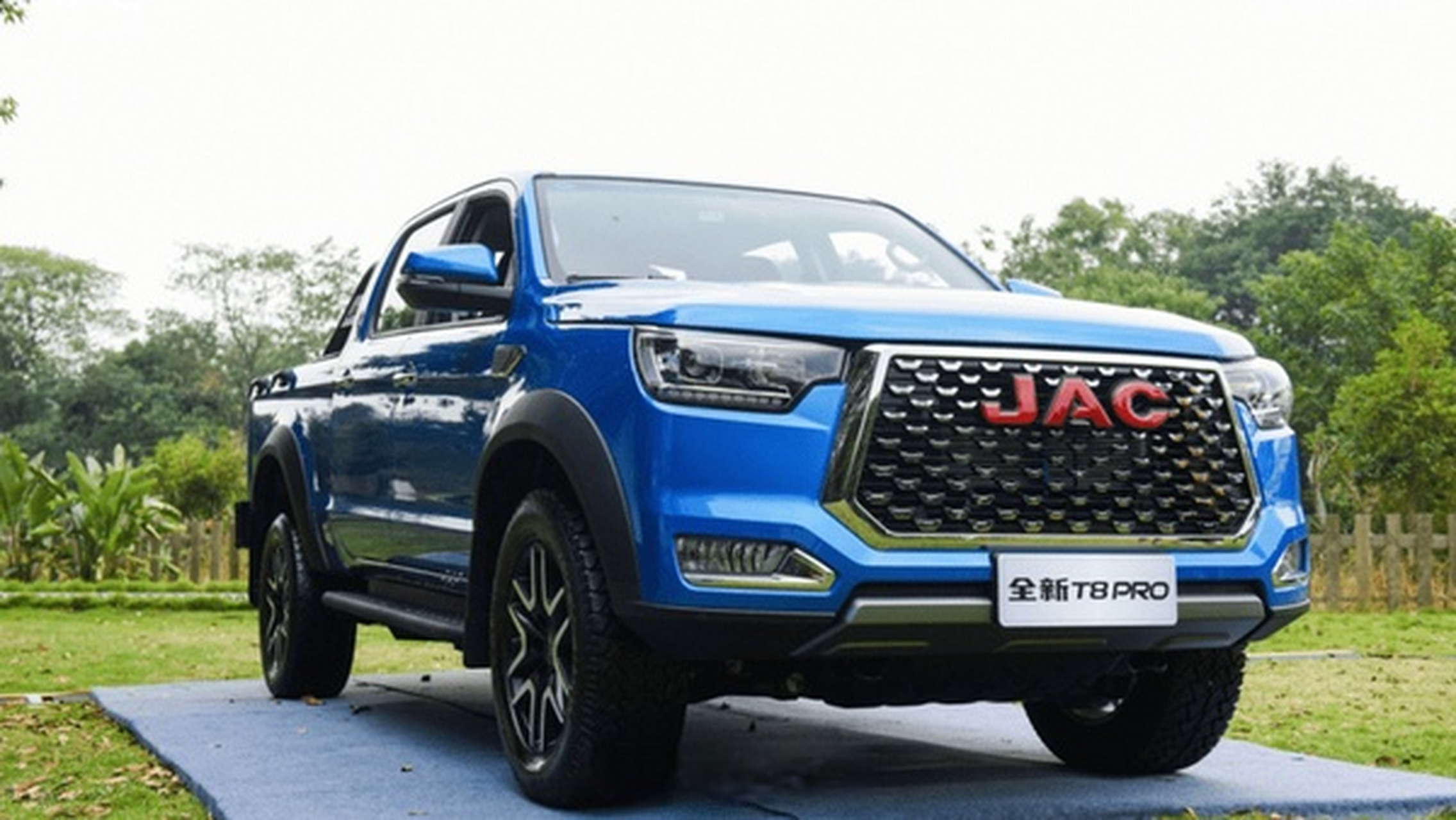 江淮皮卡新款t8 pro柴油自动挡车型正式上市 6月26日,新款t8 pro上市