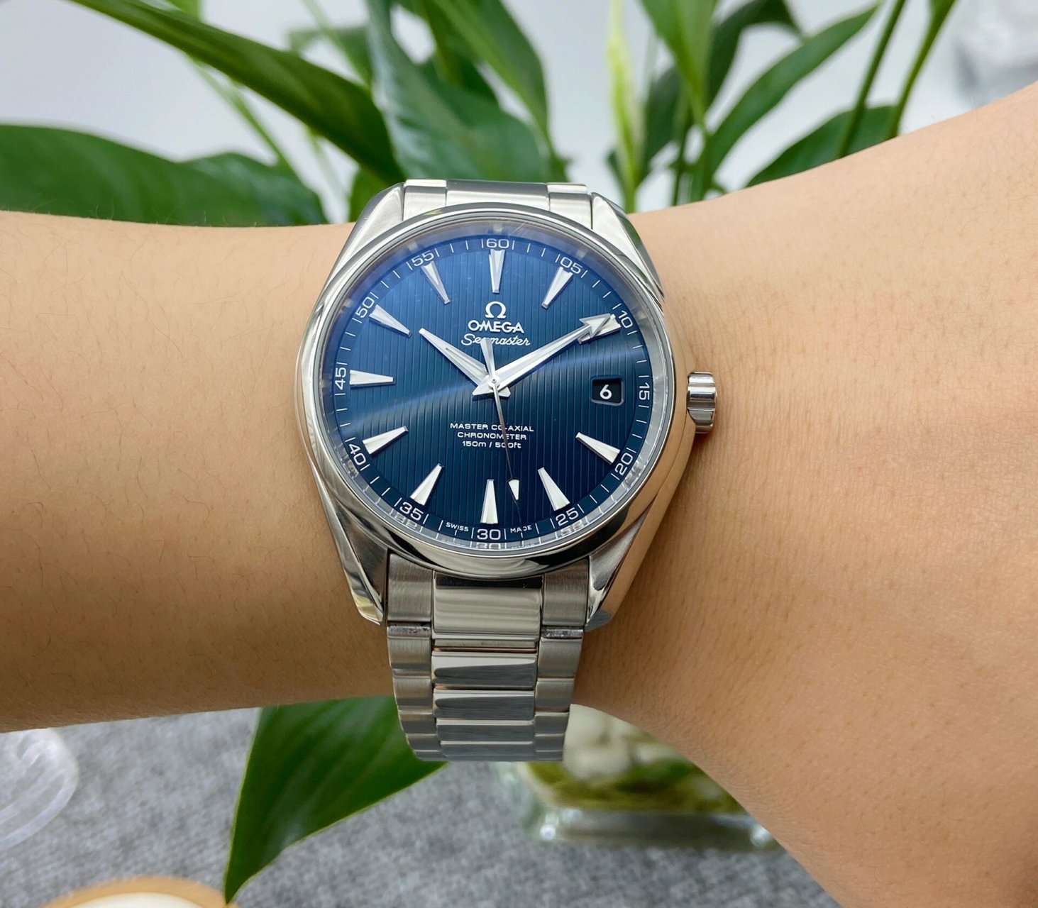 欧米茄海马15097最美蓝盘 欧米茄海马系列231.10.42.21.03.