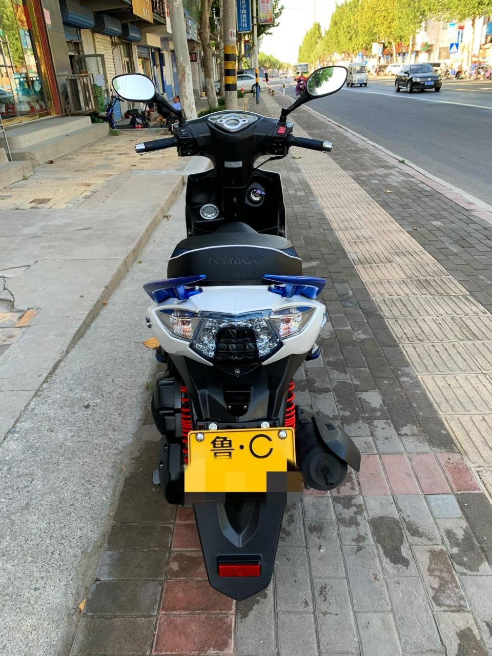 光阳弯道情人 kcc,abs版,国四电喷,战斧发动机,四气门陶瓷气缸150cc