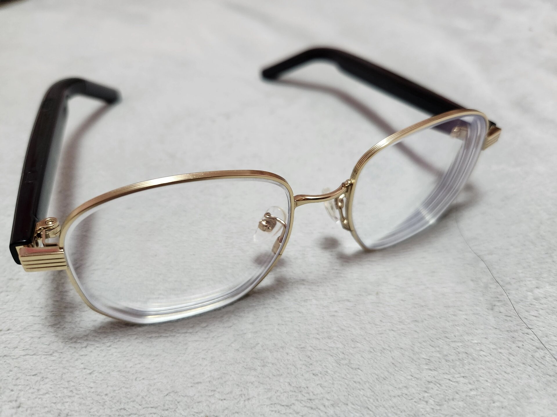 华为眼镜二代金丝框近视镜 咱也有遥遥领先啦!