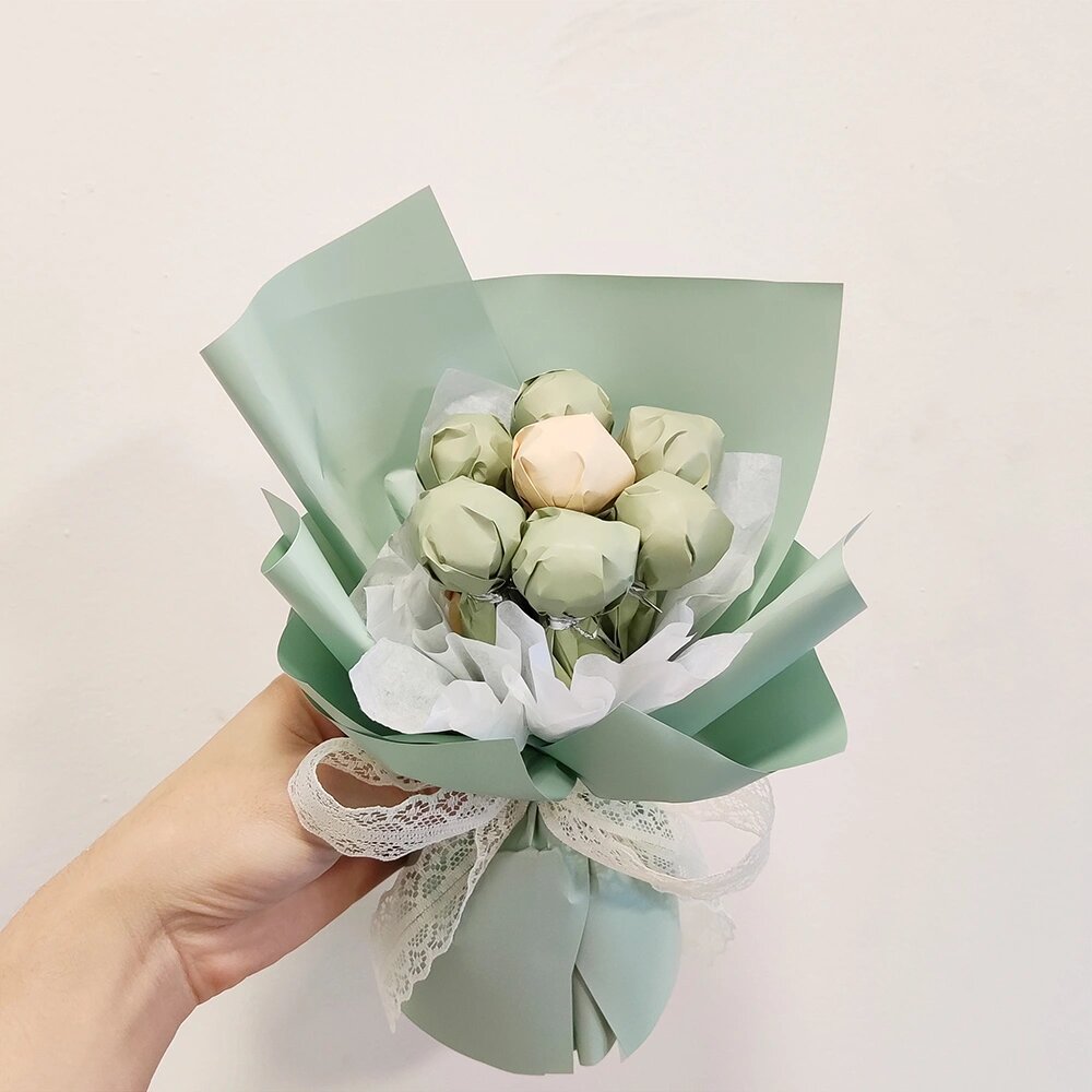 网红款7颗棒棒糖迷你小花束