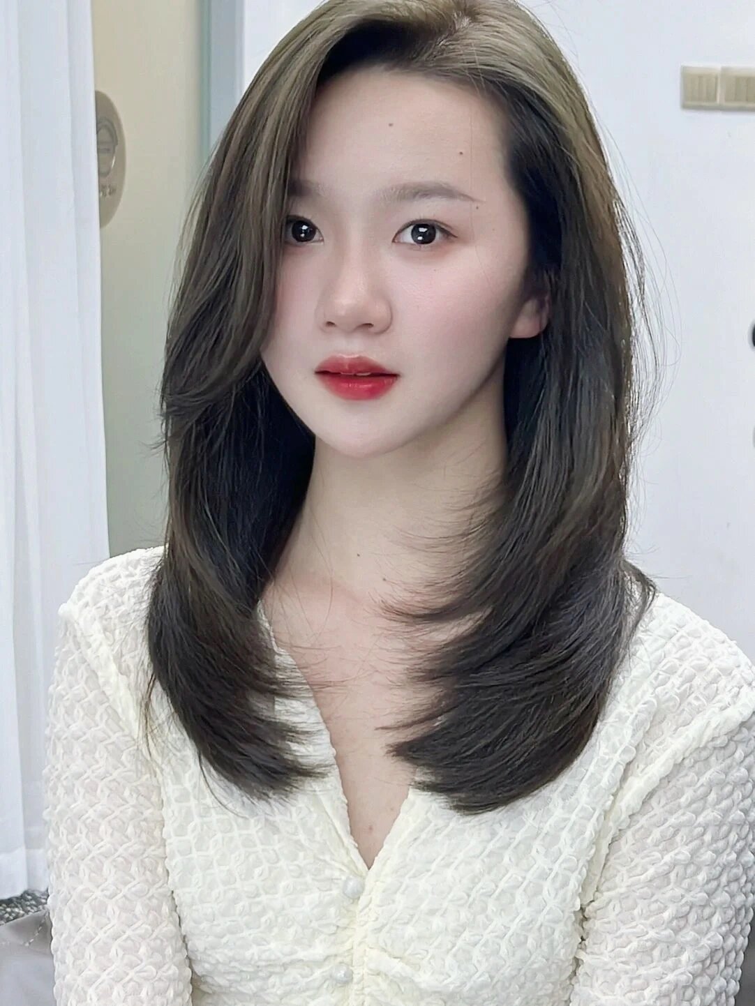 闷青冷棕色 北京今年超流行不用漂褪色也好看冷棕闷青发色 最近新换了