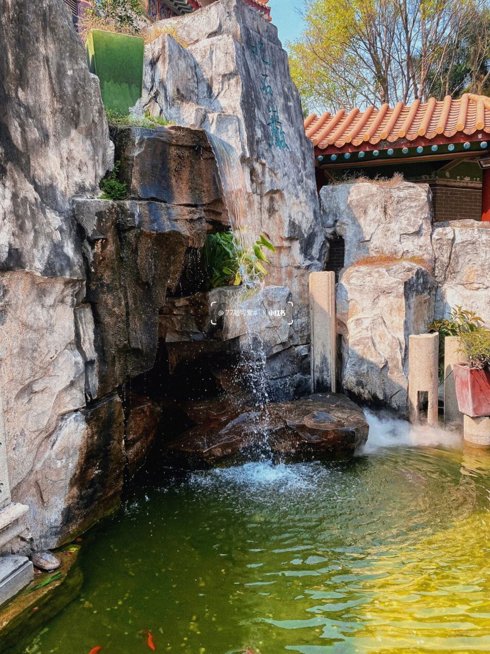 广州黄大仙祠|据说比较灵"有求必应" 简介:黄大仙 名黄初平.