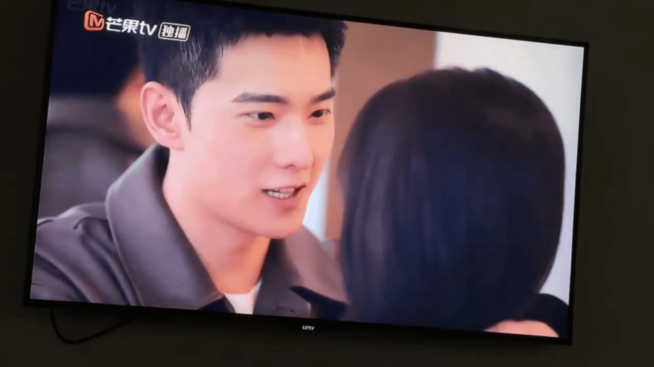 网友把杨幂,杨超越,杨洋,angelababy杨颖并成为"内娱演技杨家酱"