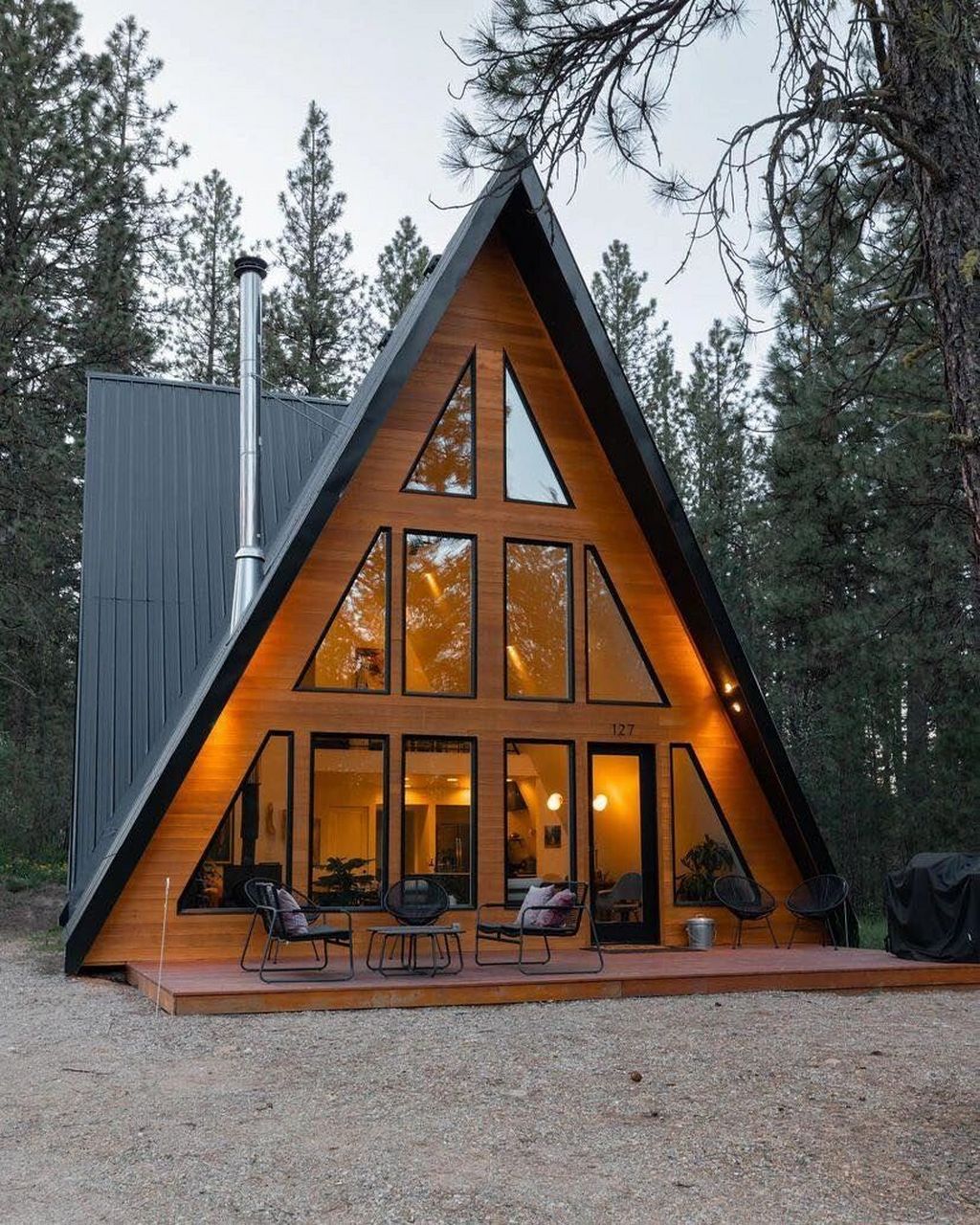 太爱了,三角木屋9115,里面装修也好看 #小木屋# #家居美学# #三角