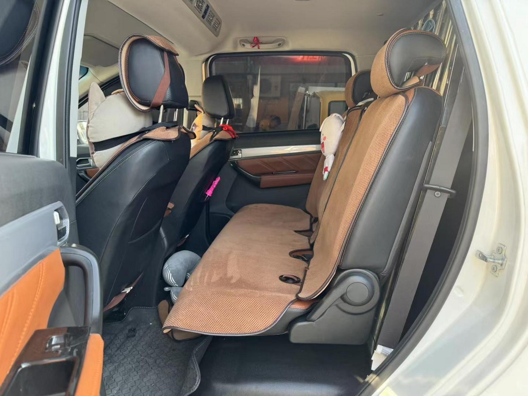 新到18年4月开瑞k60自动挡原装四座封闭货车 全车原版原漆 两万公里