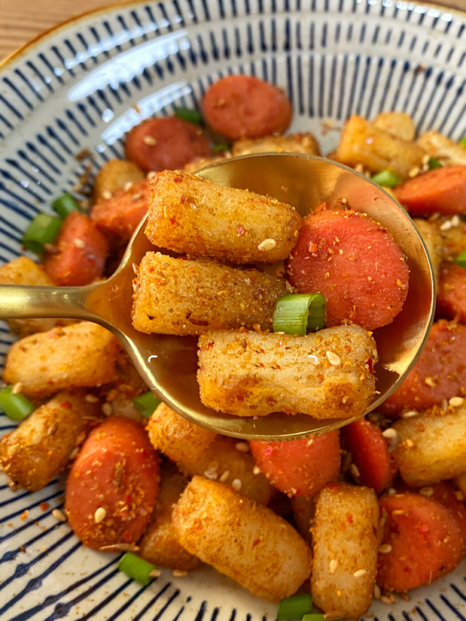 外酥里糯巨好吃的78香辣孜然年糕火腿丁97 外酥里糯,香辣可口,一