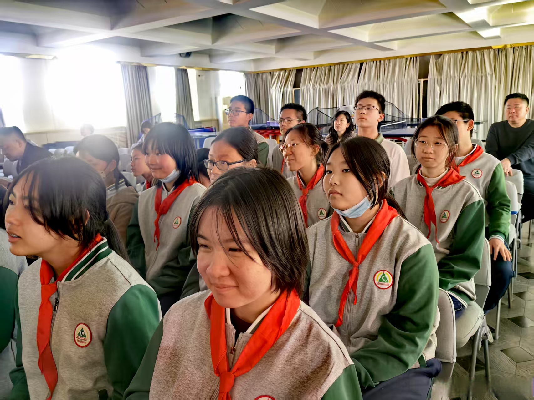 禁毒一堂课# 【实验智慧筑防线 共绘津门净土图】近日,天津市南开区