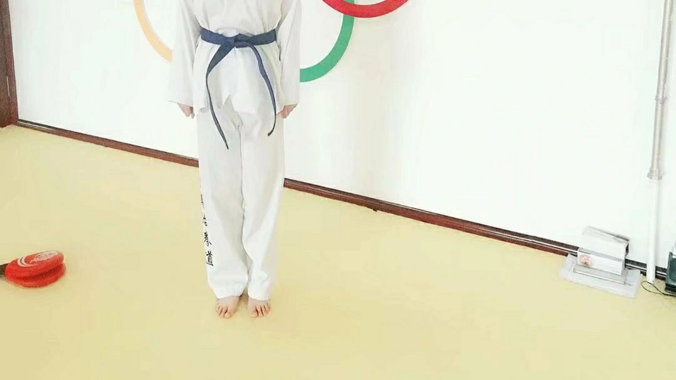 学跆拳道还是学散打 有姐妹已经发现我的头像是跆拳道的道服,但我一直