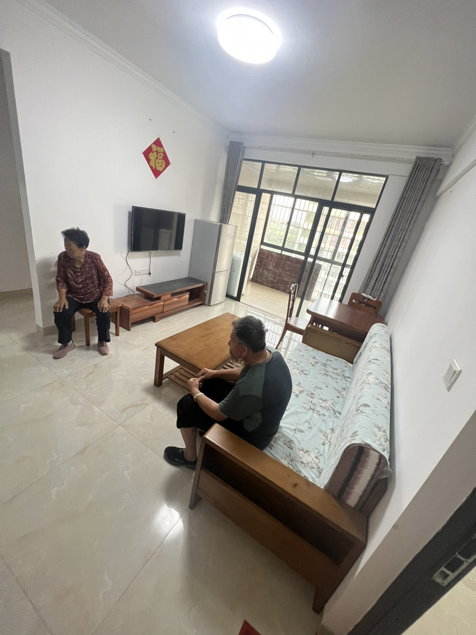 三亚九所|1000一个月转租 还剩9个月 乐东的九所镇离三亚40公里,三室